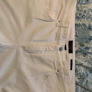 Straight leg soft washed once/not worn 18S/ 19.5”waist (flat across) 30” inseam